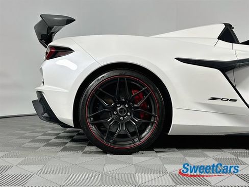 Used 2023 Chevrolet Corvette Z06 RWD image 52