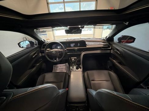 Used 2025 Toyota Crown Signia w/ Advanced Technology Package AWD/4WD image 20