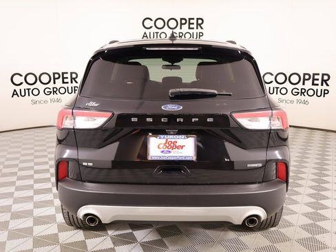 Used 2020 Ford Escape SE Sport image 23