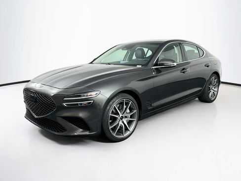 Used 2026 Genesis G70 2.5T RWD image 3