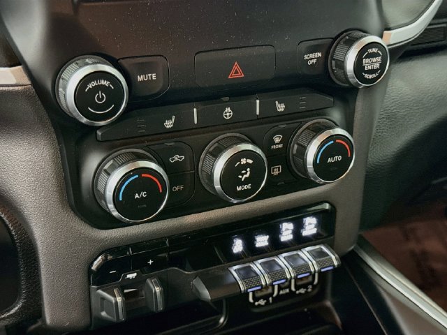Used 2020 RAM 1500 Big Horn AWD/4WD image 15