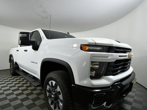 New 2024 Chevrolet Silverado 2500 Custom w/ Custom Value Package image 8