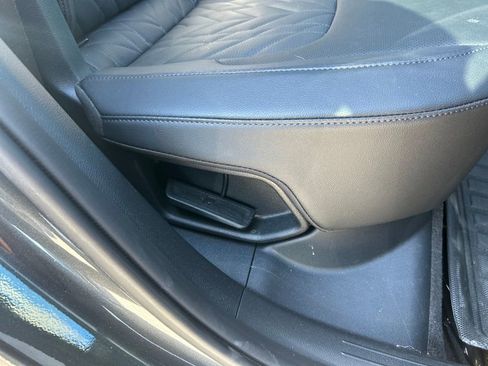 Used 2025 Kia Sportage X-Line image 25