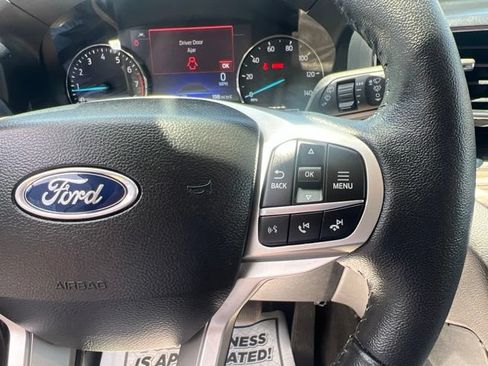 Certified 2023 Ford Explorer Limited w/ Equipment Group 301A AWD/4WD image 29