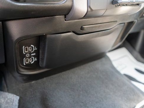 Used 2023 RAM 1500 Big Horn AWD/4WD image 31