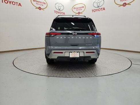 Used 2022 Nissan Pathfinder Platinum w/ Lighting Package (N93) image 7