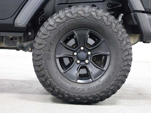 Used 2020 Jeep Wrangler Unlimited Sport AWD/4WD image 36