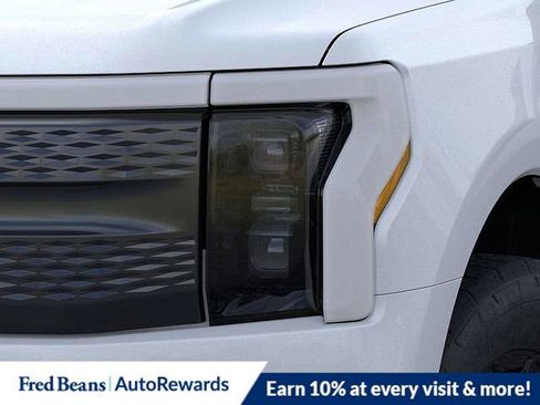 New 2025 Ford F150 Lightning XLT image 19