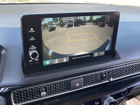 Used 2023 Honda Civic Touring image 31