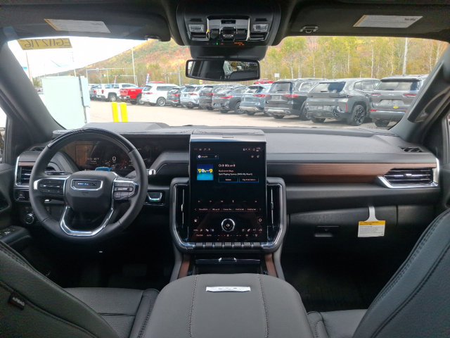 New 2027 GMC Yukon Denali w/ Sun & Power Step Package AWD/4WD image 15