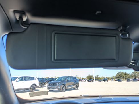 Used 2017 Buick Cascada Premium image 31