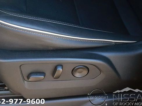 Used 2024 Chevrolet Tahoe Premier RWD image 19