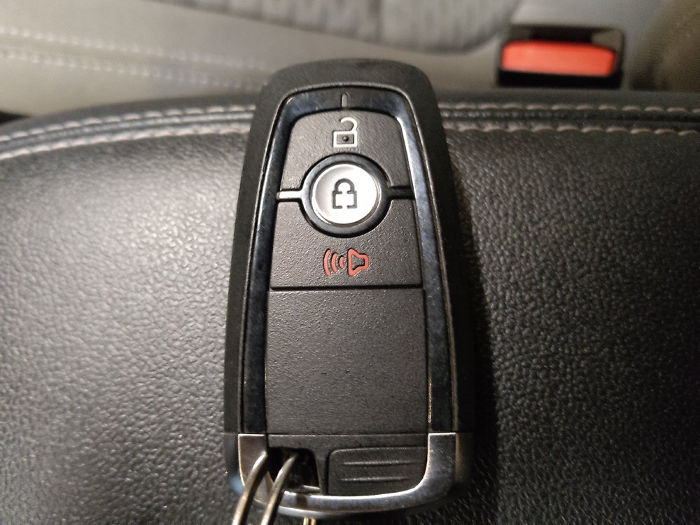 Used 2022 Ford Escape SE FWD image 32