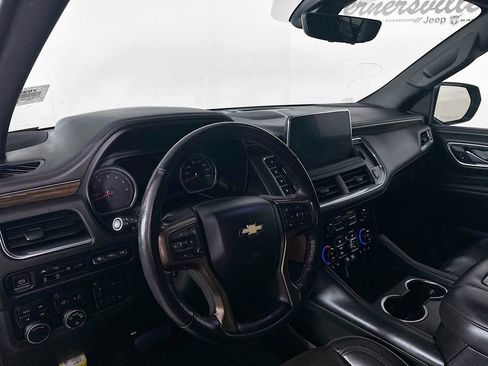 Used 2021 Chevrolet Suburban High Country w/ Premium Package image 31