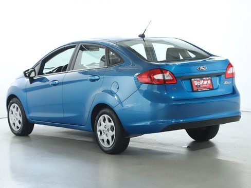 Used 2013 Ford Fiesta SE image 38