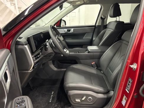 Used 2025 Hyundai Santa Fe SEL FWD image 14