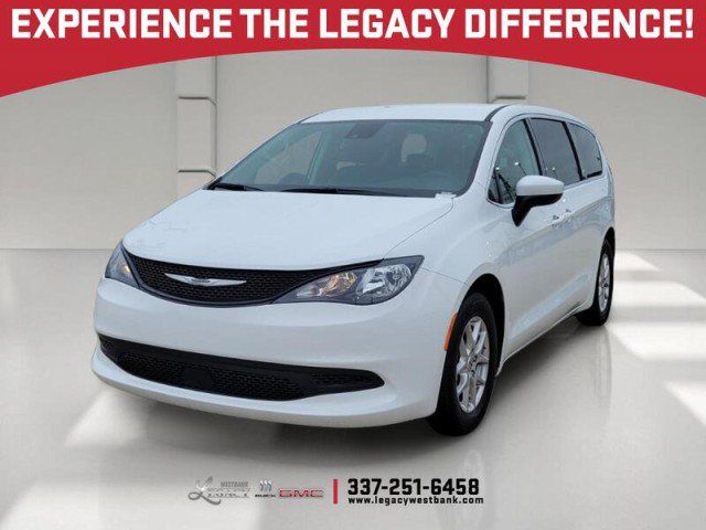 Used 2023 Chrysler Voyager LX FWD image 1