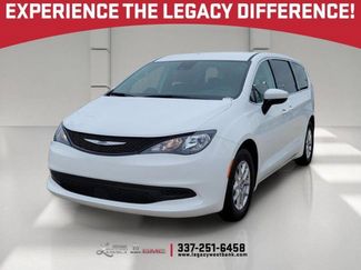 Used 2023 Chrysler Voyager LX FWD video 1