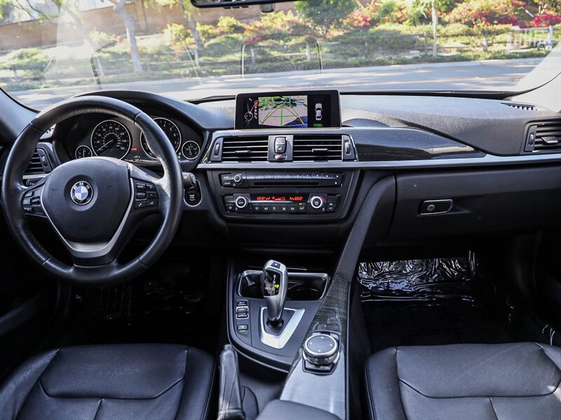 Used 2015 BMW 328i Sedan RWD image 18