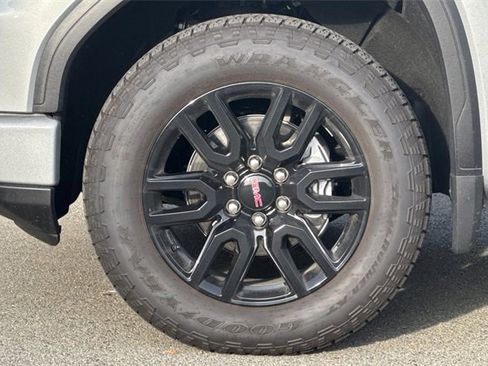 Used 2025 GMC Sierra 1500 Pro w/ Graphite Edition image 24