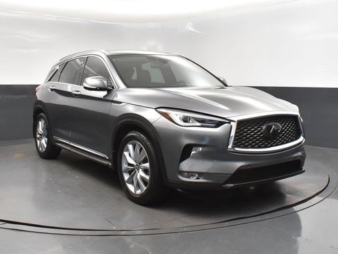 Used 2019 INFINITI QX50 Essential w/ Proactive Package image 9