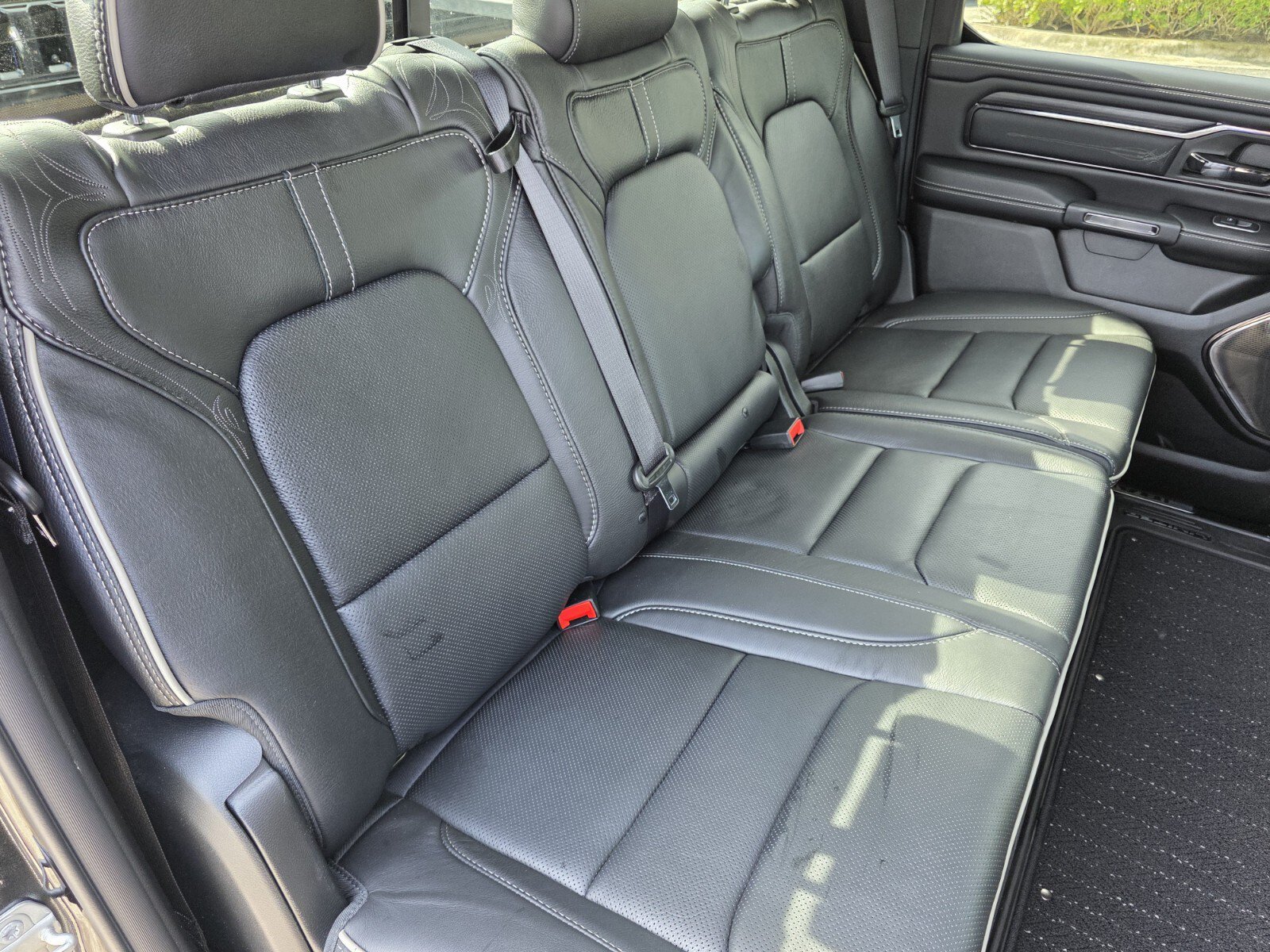 Used 2024 RAM 1500 Limited w/ Night Edition AWD/4WD image 30