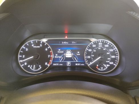 Used 2025 Nissan Sentra SV FWD image 23