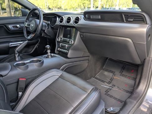 Used 2021 Ford Mustang GT Premium w/ Equipment Group 401A RWD image 19