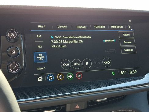 Used 2023 Buick Envision Essence AWD/4WD image 18