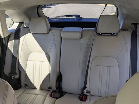 Certified 2024 Honda HR-V EX-L image 31