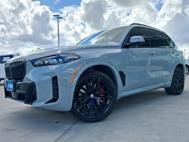 Used 2026 BMW X5 sDrive40i w/ M Sport Package RWD image 2