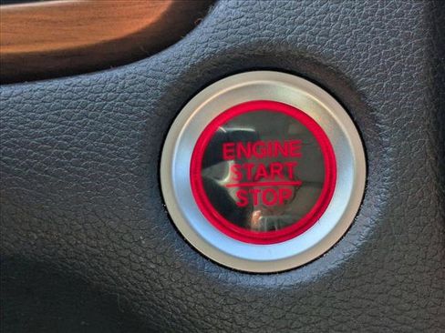 Used 2017 Honda CR-V EX image 14