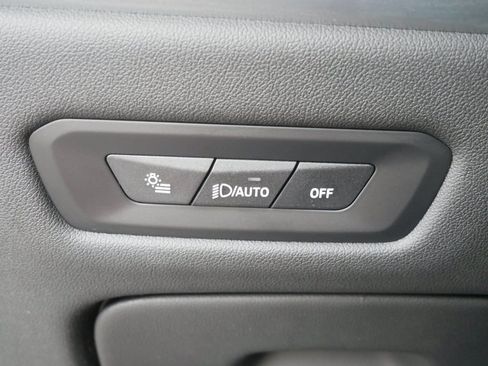 Used 2025 BMW X5 xDrive40i AWD/4WD image 18