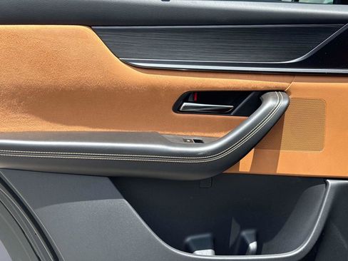 Certified 2025 MAZDA CX-70 3.3 Turbo S w/ Premium Plus image 13