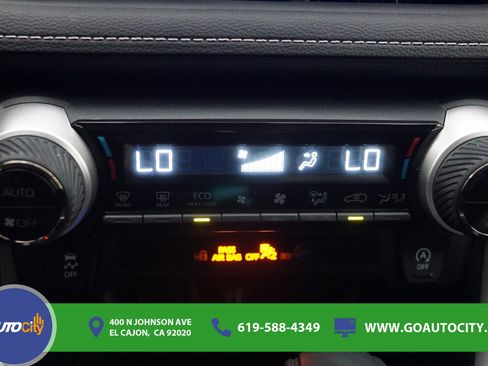 Used 2023 Toyota RAV4 XLE FWD image 23