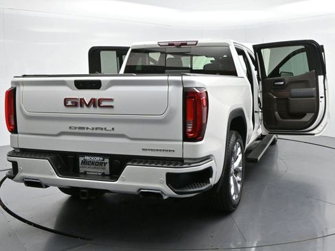 Used 2020 GMC Sierra 1500 Denali w/ Denali Ultimate Package AWD/4WD image 44