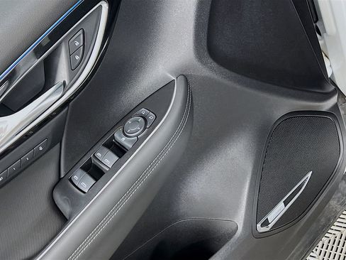 Certified 2024 Buick Envision Preferred image 17