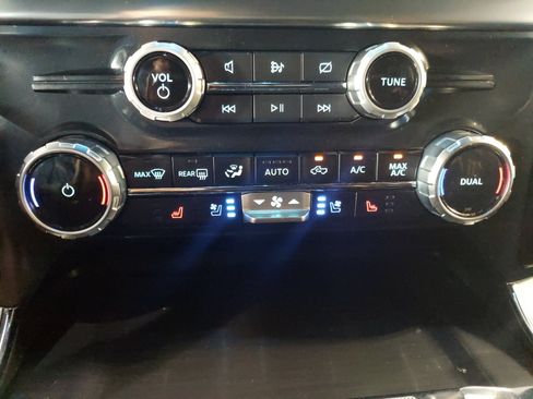 Used 2023 Ford F150 Lariat w/ Equipment Group 502A High AWD/4WD image 18