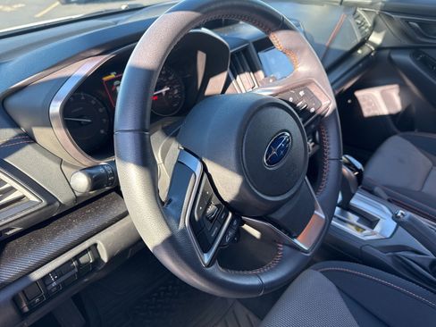 Used 2023 Subaru Crosstrek 2.0i Premium image 9