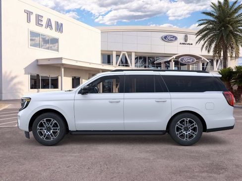 New 2026 Ford Expedition Max Active AWD/4WD image 3