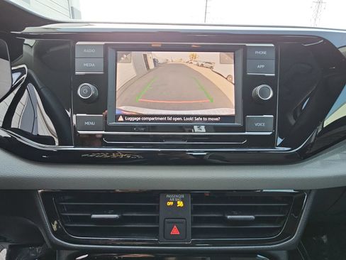 Used 2023 Volkswagen Taos S FWD image 21