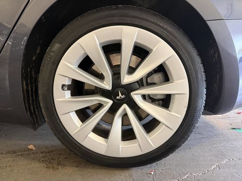 Used 2023 Tesla Model 3 Standard Range RWD image 31