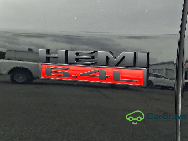 Used 2022 RAM 2500 Big Horn w/ Night Edition AWD/4WD image 33