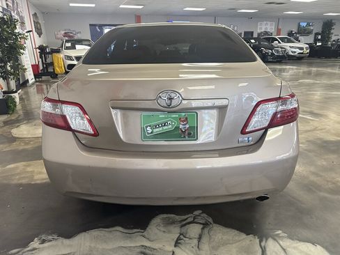 Used 2009 Toyota Camry Hybrid FWD image 6