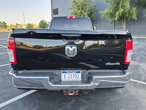 Used 2022 RAM 3500 Tradesman w/ Chrome Appearance Group AWD/4WD image 6