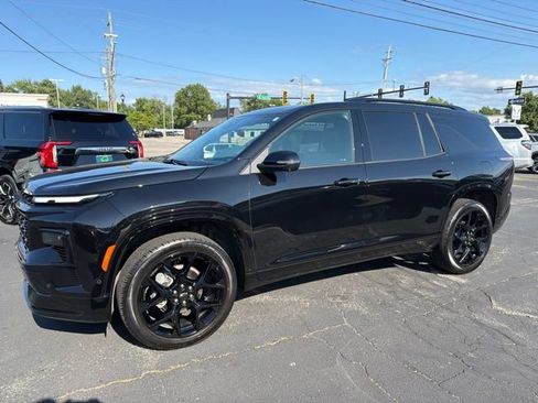 Certified 2024 Chevrolet Traverse RS w/ LPO, Floor Liner Package FWD image 3