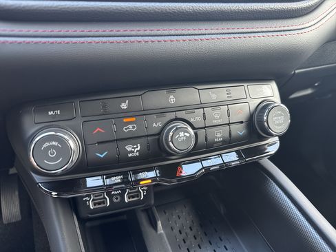 New 2026 Dodge Durango GT image 37