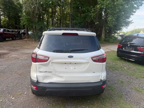 Used 2018 Ford EcoSport SE FWD image 5