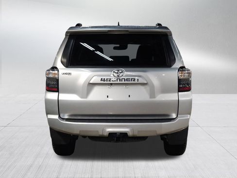 Certified 2022 Toyota 4Runner SR5 Premium image 6