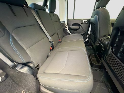 Used 2021 Jeep Wrangler Unlimited Rubicon 4xe w/ Cold Weather Group image 14